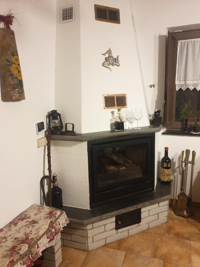 فيلا La Casa Di Giulia برونتي المظهر الخارجي الصورة